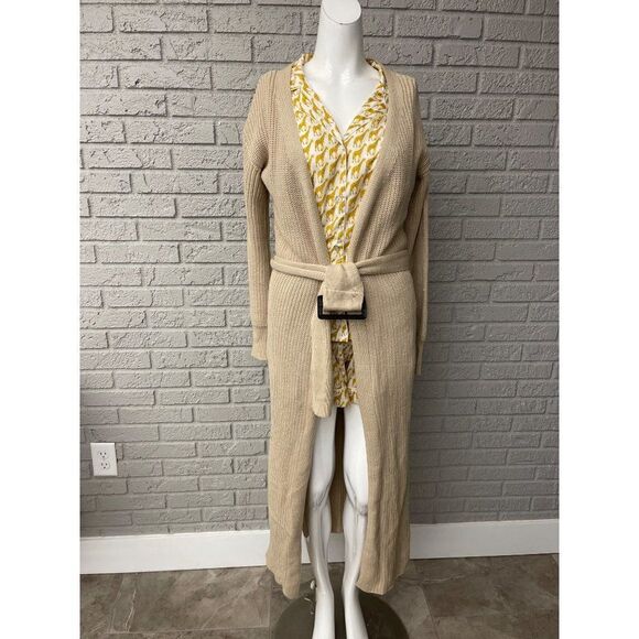 Venus Beige Long Ribbed Sweater With Faux Leather Buckle Size XS - Picture 1 of 10